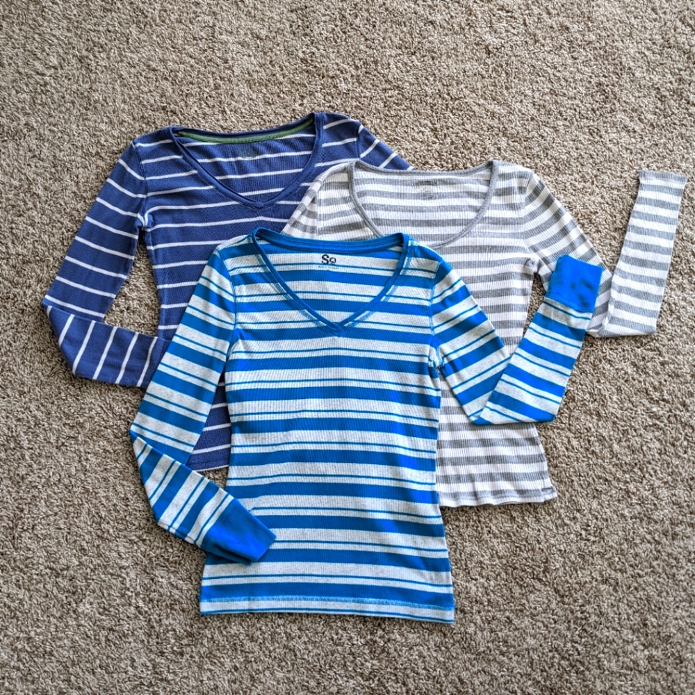 Bundle Lot of 3 Striped Long Sleeve Junior Girls Shirts Tees - Small Medium XL